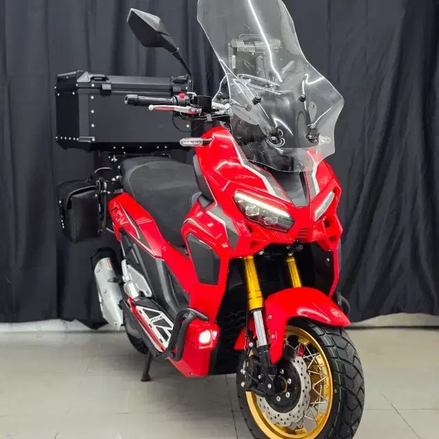 2015 Vespa Keeway 2025 model year 2211KM like new for sale
